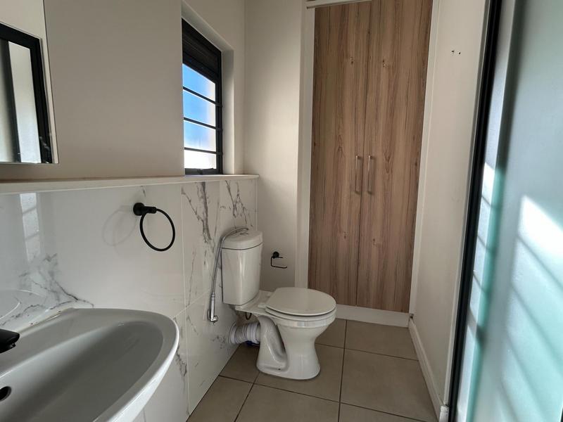 To Let 3 Bedroom Property for Rent in Sandown Western Cape